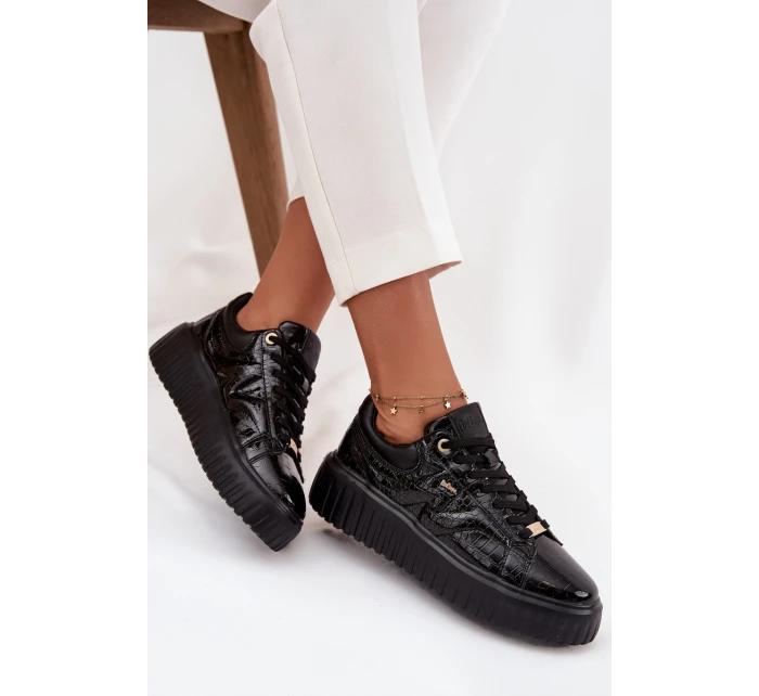 Dámske lakované tenisky na platforme - čierne Lee Cooper Dámske lakované tenisky na platforme - čierne Lee Cooper