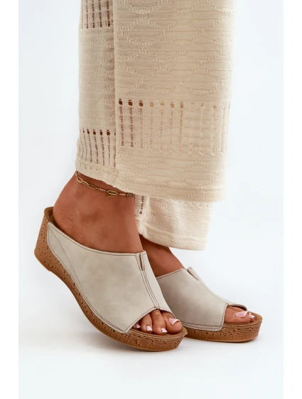 Pohodlné Dámské Sandály Na  Béžové model 21665731 - Inblu