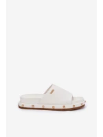 Klapki Damskie Na Platformie Z Ćwiekami Big Star RR274216 Białe Klapki Damskie Na Platformie Z Ćwiekami Big Star RR274216 Białe