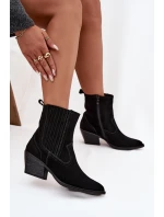Semišové kovbojské kotníkové boty dámské na podpatku zateplené černé model 21714846 - Boto Semišové kovbojské kotníkové boty dámské na podpatku zateplené černé model 21714846 - Boto