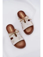 Skórzane Klapki Damskie Na Płaskim Obcasie Zazoo 3022 Złoty Przecierany