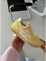 Sneakers Dámské Sportovní Žluté model 21919377 - Boto