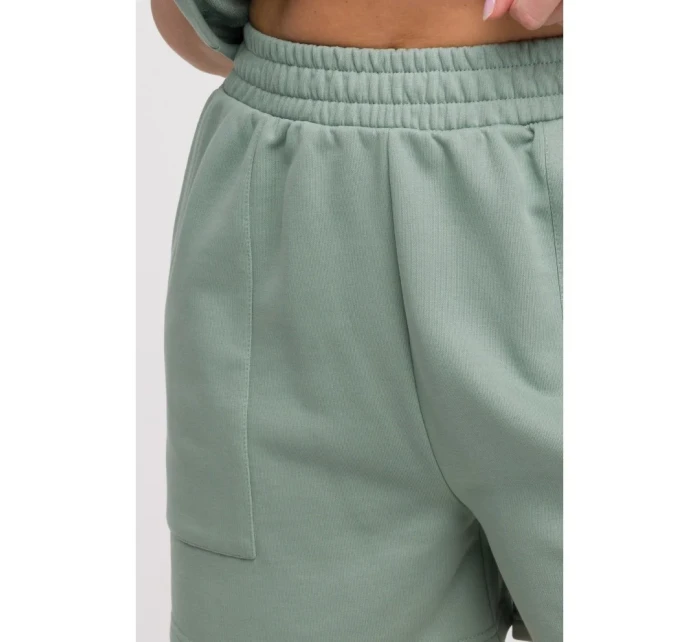 model 21047240 Šortky s kapsami mátové - BeWear model 21047240 Šortky s kapsami mátové - BeWear
