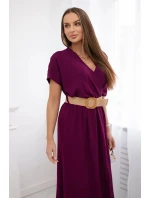 Dlhé šaty s ozdobným opaskom slivka