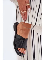 Dámské kožené sandály s přezkou D&A model 21691008 Černé - S.Barski