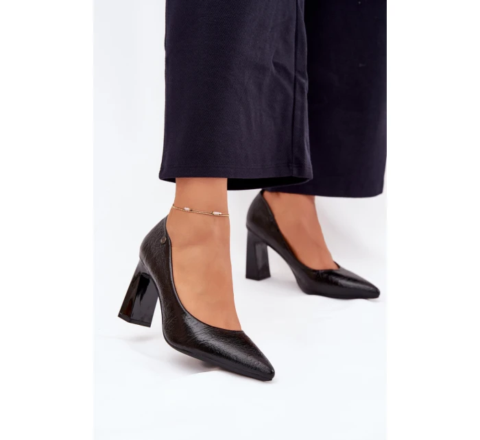 Dámske lodičky na širokom podpätku Vinceza - čierne Dámske lodičky na širokom podpätku Vinceza - čierne