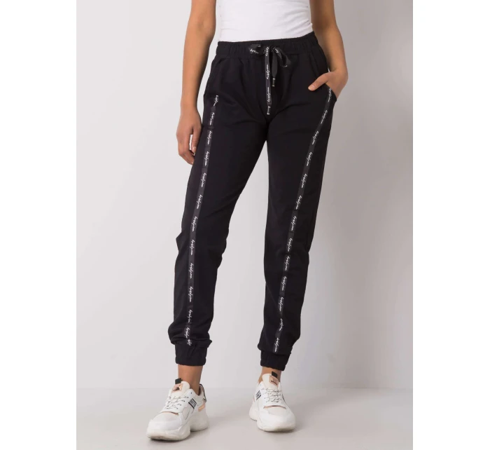 Tepláky RV DR 6468.19P čierne Tepláky RV DR 6468.19P čierne