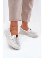Dámske perforované baleríny z prírodnej kože Vinceza - biele
