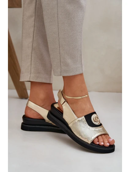 Model topánok na podpätku 211717 Krok v štýle Model topánok na podpätku 211717 Krok v štýle