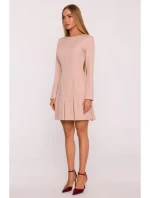 Šaty s záhyby béžové model 21295918 - Moe Šaty s záhyby béžové model 21295918 - Moe