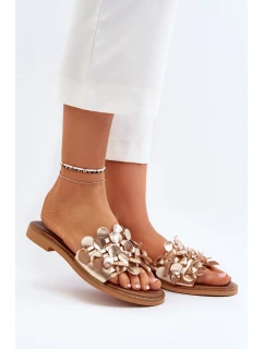 model 21650258 Dámské Kožené Žabky Na Ploché Podrážce Zlaté - Zazoo