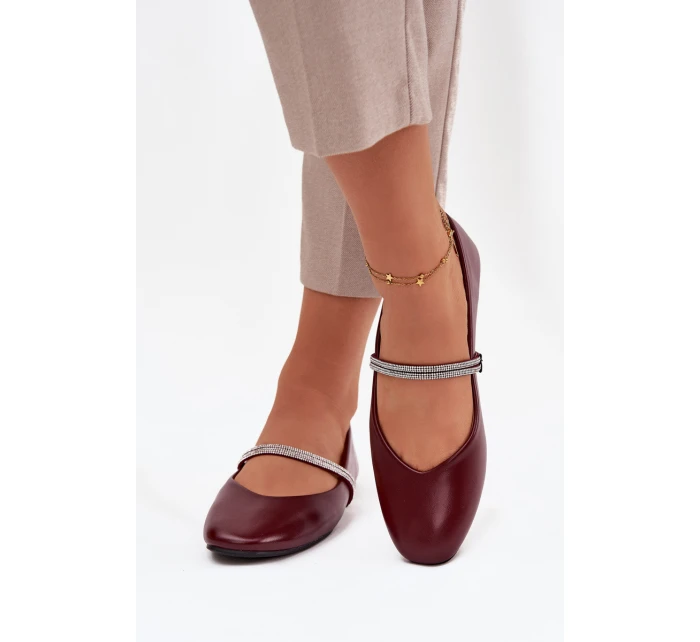 Dámské baleríny s lesklými pásky Bordó Ilirene Dámské baleríny s lesklými pásky Bordó Ilirene