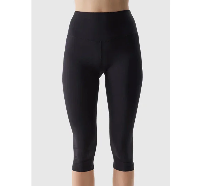 Dámske 3/4 legíny 4F - čierne Dámske 3/4 legíny 4F - čierne