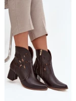Kožené otevřené dámské kotníkové boty na podpatku model 21713218 čokoládové - Zazoo