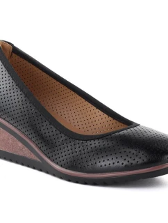 Dámske lodičky na platforme čierne Vinceza 58629