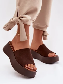 Ženské nazouváky Čokoládové model 21951649 - Boto