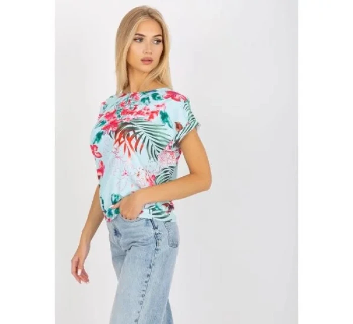 Dámská halenka WN BZ model 18837891 Světle modrá s květy RUE PARIS - FPrice Dámská halenka WN BZ model 18837891 Světle modrá s květy RUE PARIS - FPrice