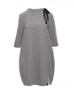 B070 Nadmerné šaty s opaskom na zaväzovanie - sivé