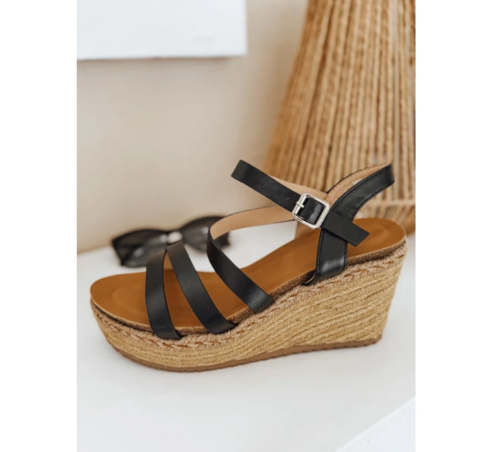 Dámské sandály černé model 21990280 - Dstreet