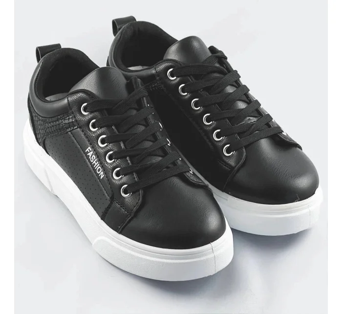 Čierne dámske športové topánky (S221) Čierne dámske športové topánky (S221)