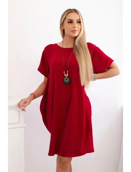 Šaty s vreckami a príveskom Burgundsko