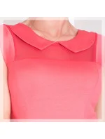 Dámské společenské šaty s límečkem a korálové Korálová / S model 15042633 - numoco Dámské společenské šaty s límečkem a korálové Korálová / S model 15042633 - numoco