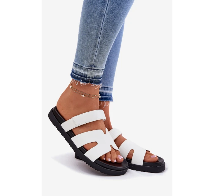 Klapki Damskie Z Rzepem Vinceza 17401 Białe