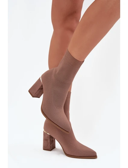 Materiałowe Wsuwane Botki Damskie Na Słupku Beżowe Virelle Materiałowe Wsuwane Botki Damskie Na Słupku Beżowe Virelle