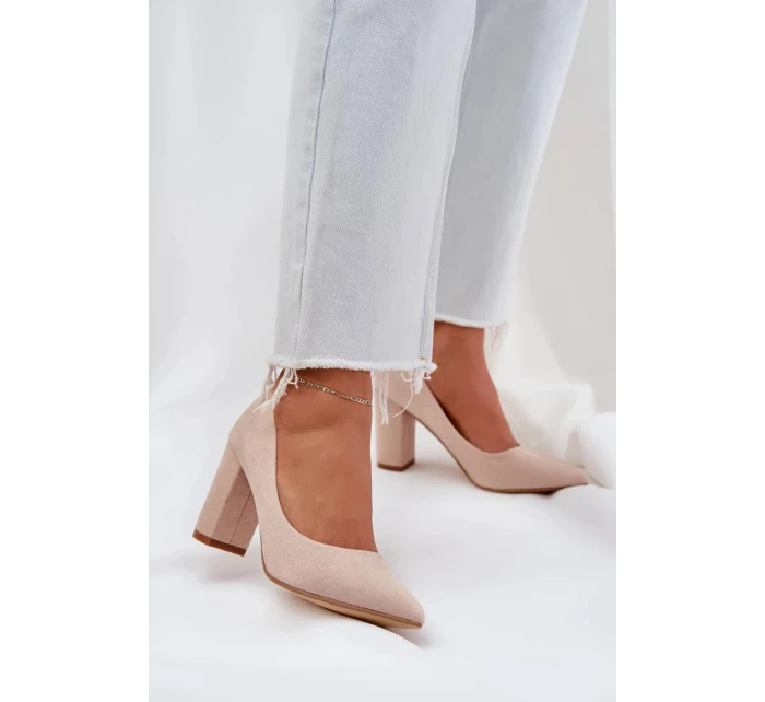Dámske lodičky na podpätku z ekologického semišu Florena - béžové Dámske lodičky na podpätku z ekologického semišu Florena - béžové
