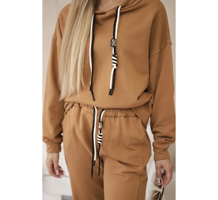 Bavlnená mikina s kapucňou + ťavie nohavice Bavlnená mikina s kapucňou + ťavie nohavice