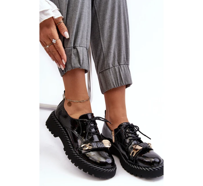 Damskie Lakierowane Półbuty D&A MR870-81 Czarne