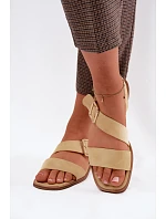 Dámské sandály na ploché podrážce se zlatou přezkou Žluté model 22125656 - Boto