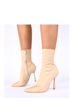 Topánky na podpätku model 222900 Solea