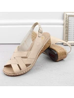 Pohodlné kožené sandále Rieker W RKR682 beige