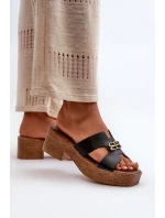 Zazoo 40412 Skórzane Eleganckie Klapki Damskie Ze Złotą Ozdobą Czarne