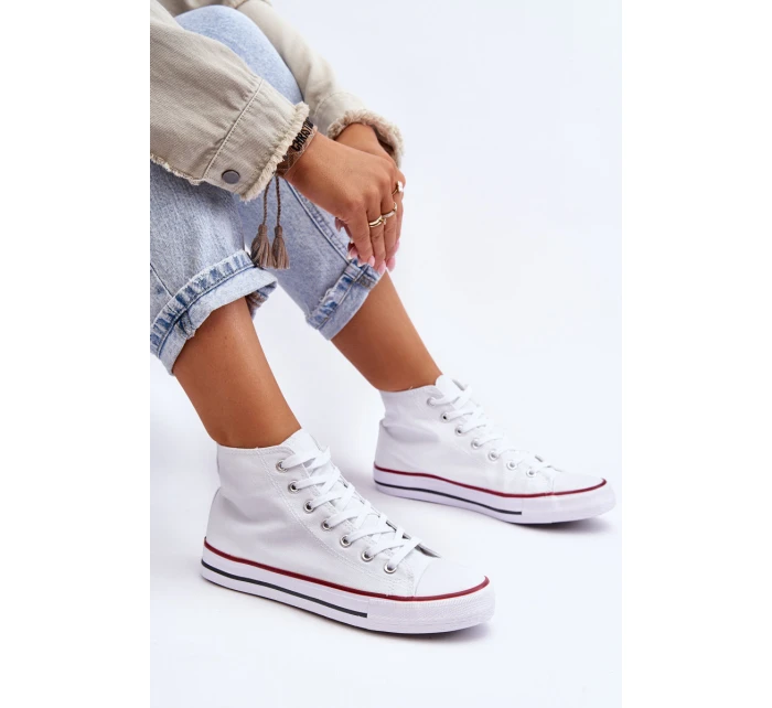 Dámské klasické vysoké boty bílé model 21626512 - Boto Dámské klasické vysoké boty bílé model 21626512 - Boto