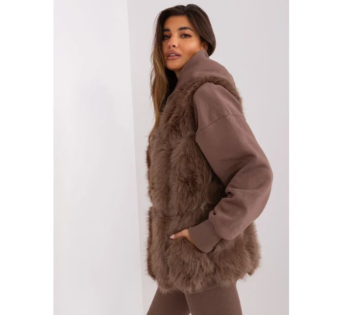 Vesta AT KZ 2375.00P hnedá