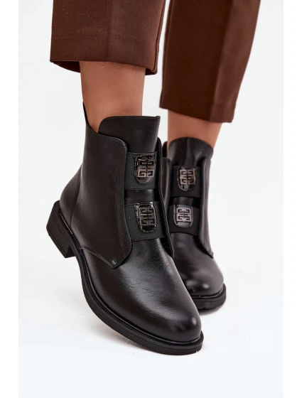 Dámske zateplené čižmy Tavressa - čierne, s nízkym podpätkom a ozdobami Dámske zateplené čižmy Tavressa - čierne, s nízkym podpätkom a ozdobami