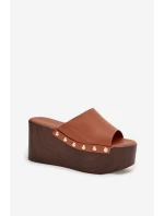 Dámské nazouváky na platformě s přezkami Camel Mareline Dámské nazouváky na platformě s přezkami Camel Mareline