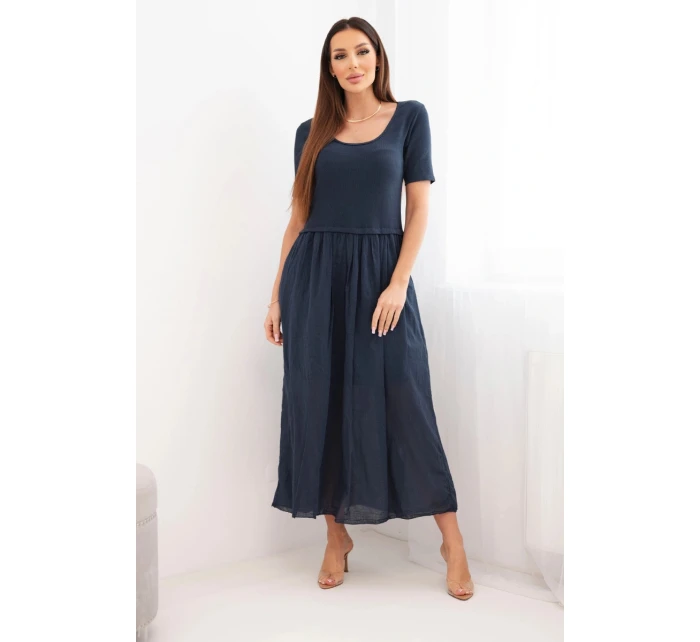 Dámske bavlnené midi šaty s krátkymi rukávmi a rozšíreným spodným dielom tmavomodré
