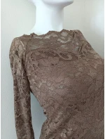 Dámske čipkované šaty 91141 hnedé - Koucla