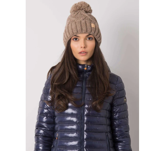 Dámska čiapka.18 tmavo lila