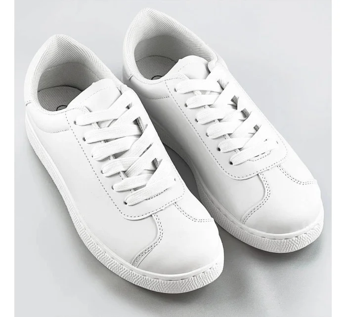 Biele dámske šnurovacie sneakersy (BF-025)