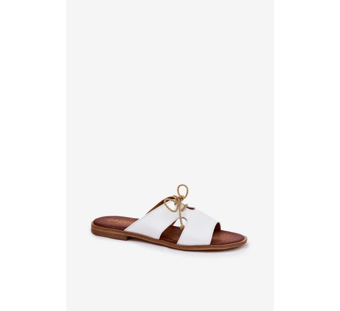 Skórzane Klapki Damskie Na Płaskim Obcasie Zazoo 3022 Białe Skórzane Klapki Damskie Na Płaskim Obcasie Zazoo 3022 Białe