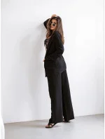 Čierny dámsky oblek s plátnom (VE48) Čierny dámsky oblek s plátnom (VE48)