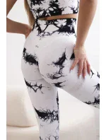 Fitness set top s nastaviteľnými ramienkami + push up legíny biely Fitness set top s nastaviteľnými ramienkami + push up legíny biely