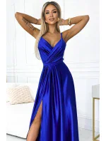 Elegantní dlouhé dámské saténové šaty v chrpové barvě s výstřihem a rozparkem na noze model 19405269 - numoco