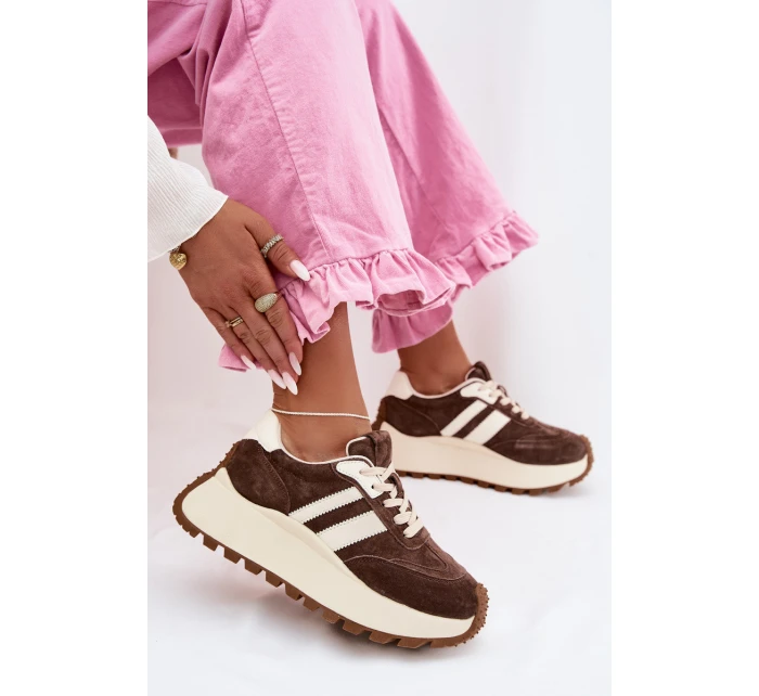 Semišové tenisky na masivní platformě model 22031726 Čokoládové - D&A