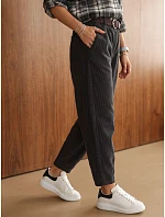 Dámske manšestrové nohavice s elastickým pásom v grafitovej farbe FashionStreet UY3164 Dámske manšestrové nohavice s elastickým pásom v grafitovej farbe FashionStreet UY3164