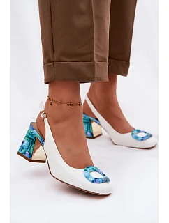 Kožené dámské sandály na podpatku s přezkou D&A LZ61-2010 bílé